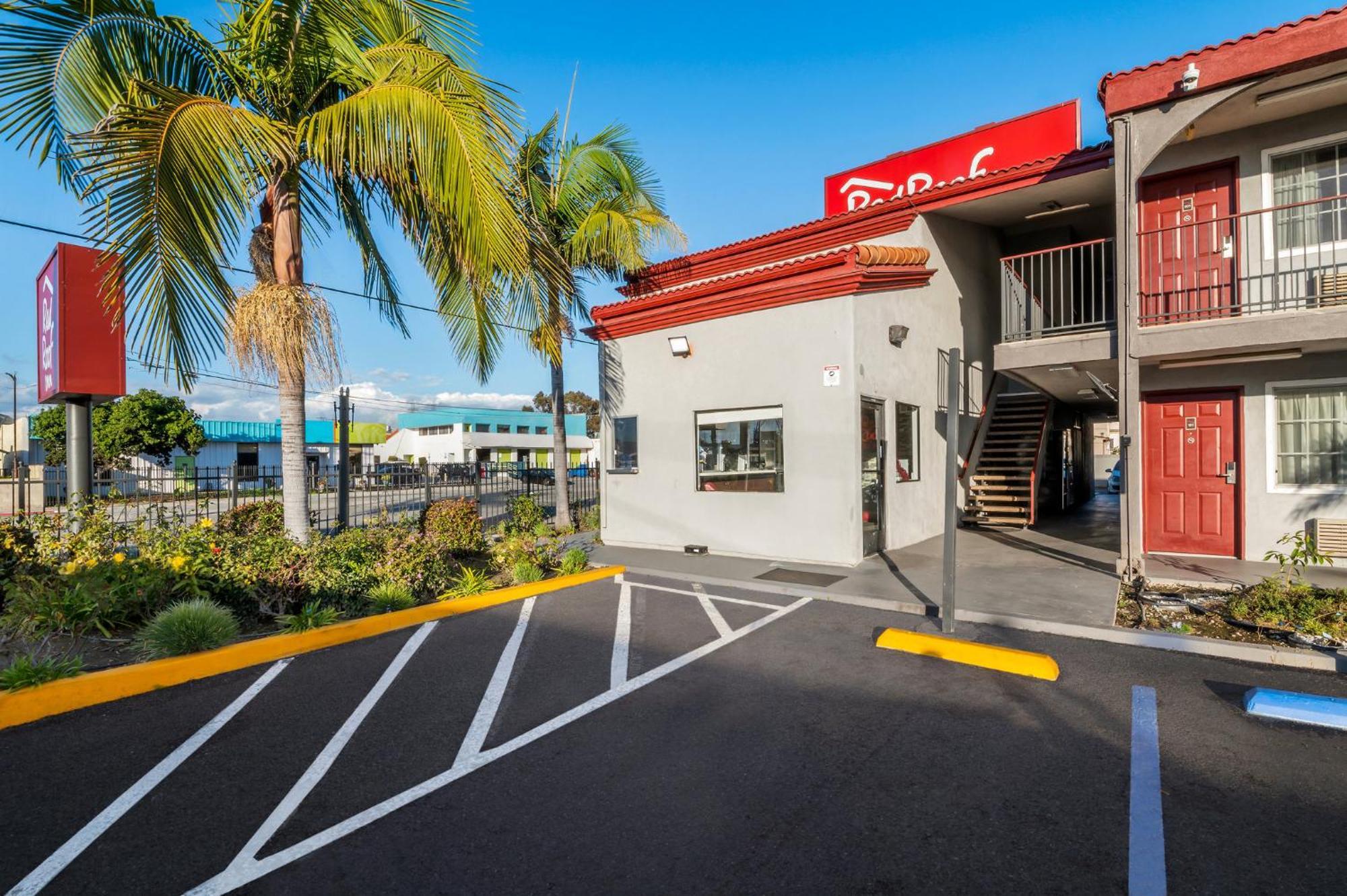 Red Roof Inn Los Angeles - Bellflower Exterior photo
